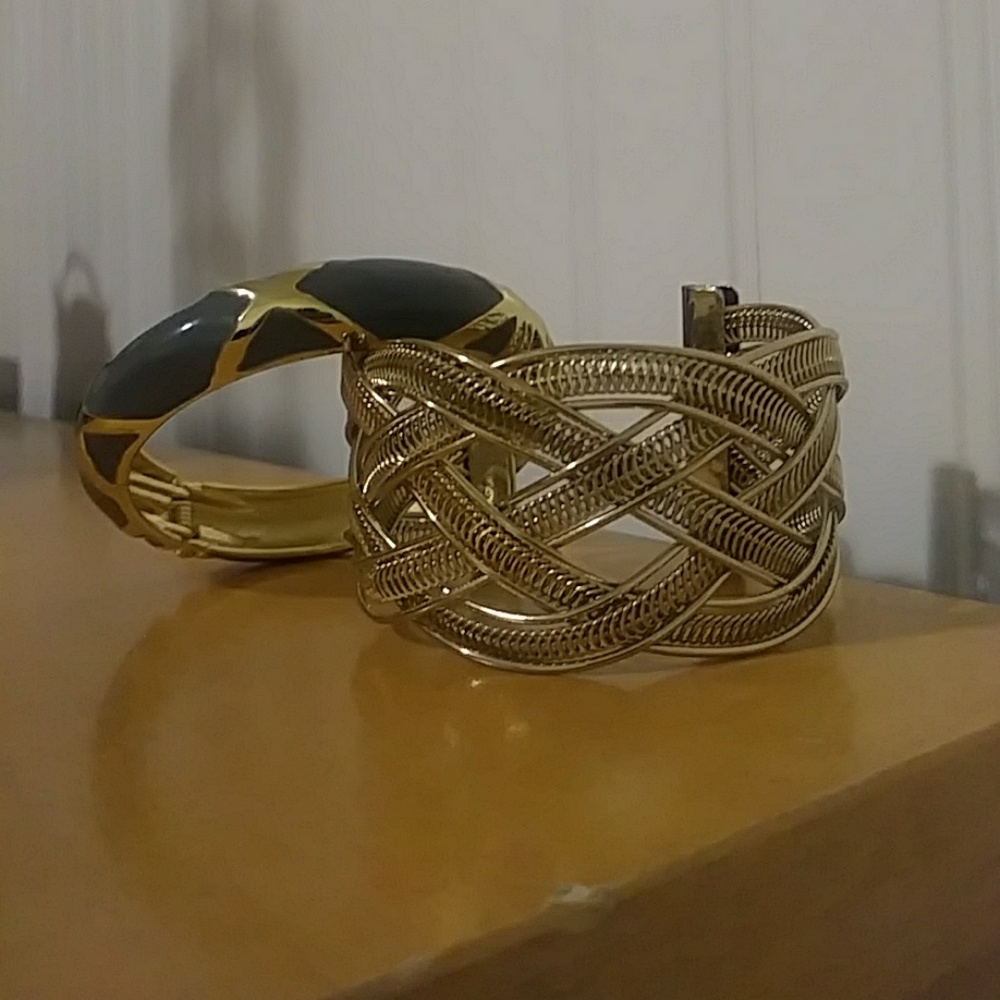 Bangle bundle